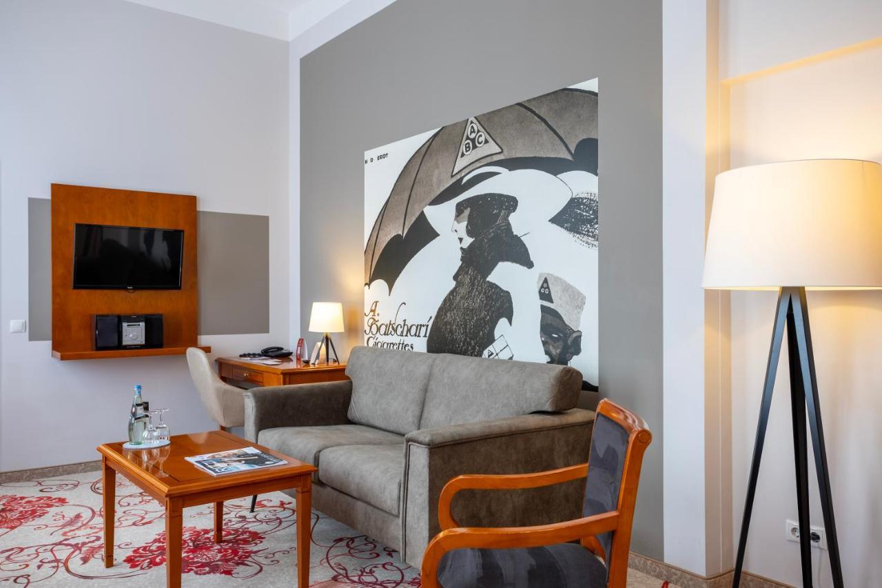 Batschari Palais Baden-Baden Hotel Екстериор снимка