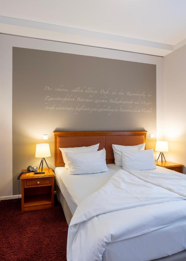 Batschari Palais Baden-Baden Hotel Екстериор снимка