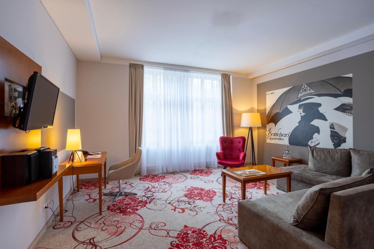 Batschari Palais Baden-Baden Hotel Екстериор снимка